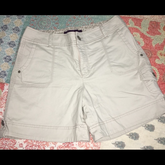 Gloria Vanderbilt | Shorts | Ladies 